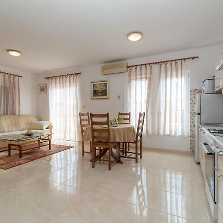 Apartman Dildo Apartment Trogir Luaran gambar